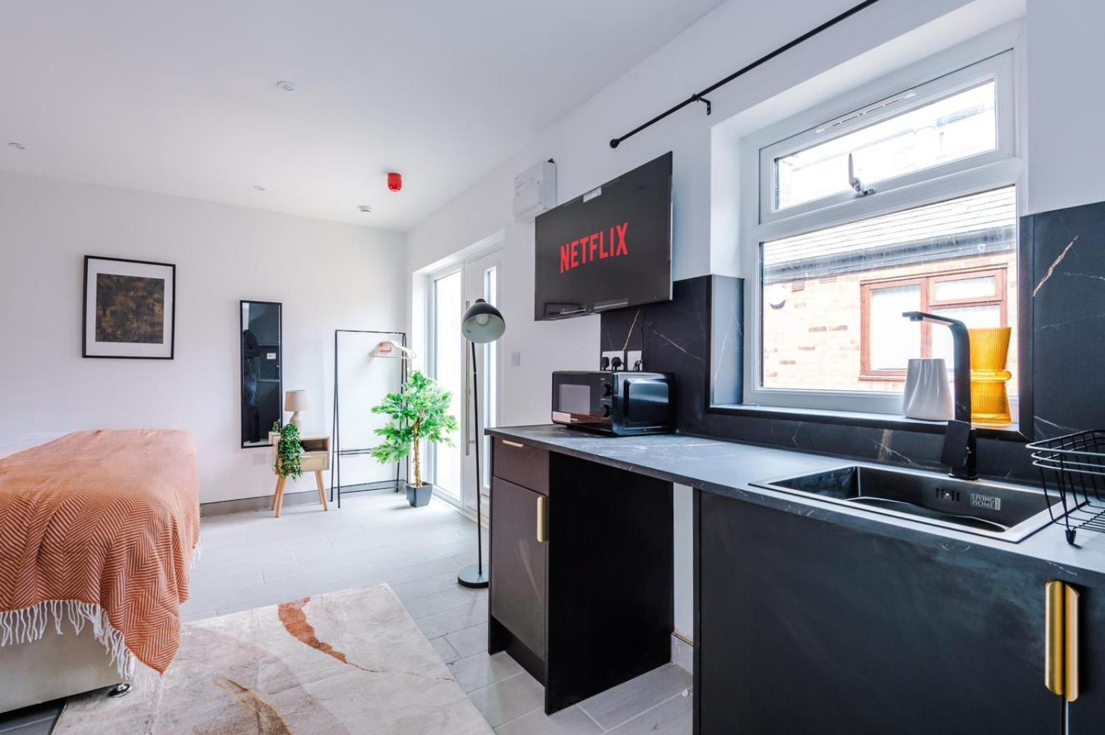 Comfort Style Brand New Selly Oaks Apartment Birmingham Dış mekan fotoğraf